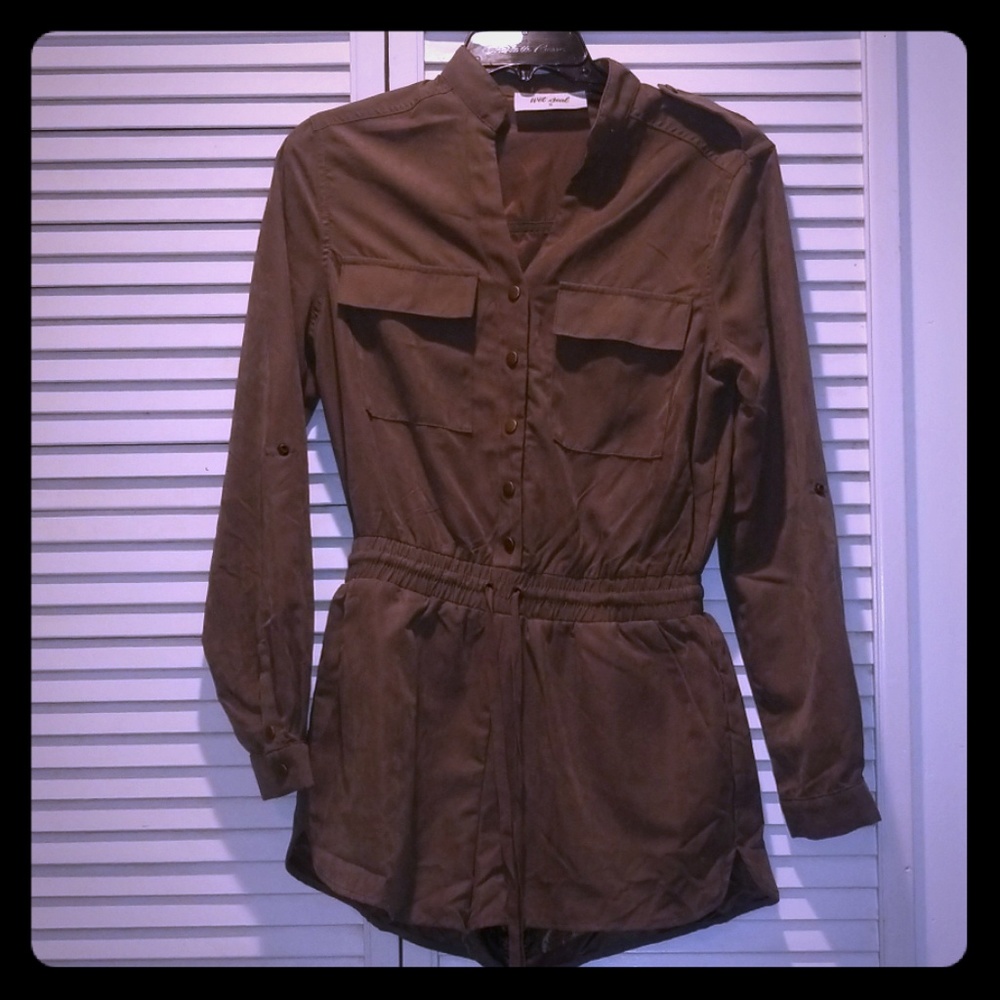 Super cute camo green romper